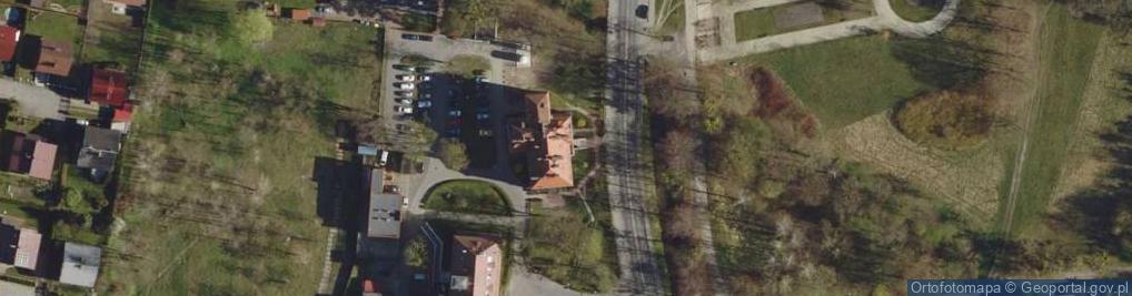 Zdjęcie satelitarne Powiatowe Centrum Zdrowia w Kluczborku