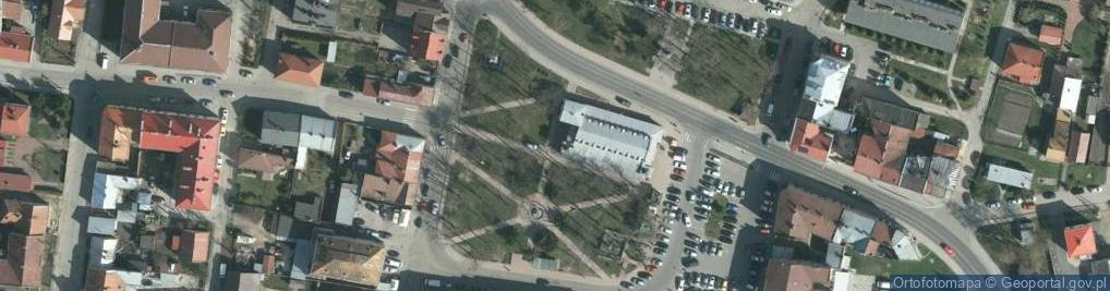 Zdjęcie satelitarne Hala targowa