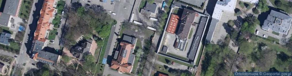 Zdjęcie satelitarne Targowisko