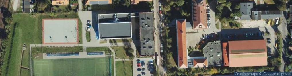 Zdjęcie satelitarne Centrum Kształcenia Zawodowego I Ustawicznego Nr 2 Technikum Nr 8