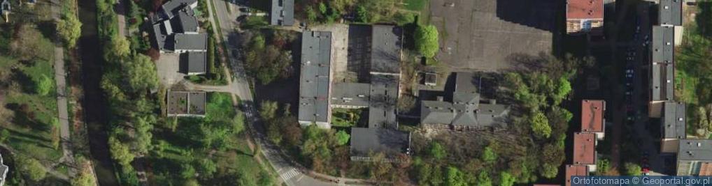 Zdjęcie satelitarne Centrum Kształcenia Zawodowego I Ustawicznego Technikum Nr 6 Grafiki, Logistyki I Środowiska