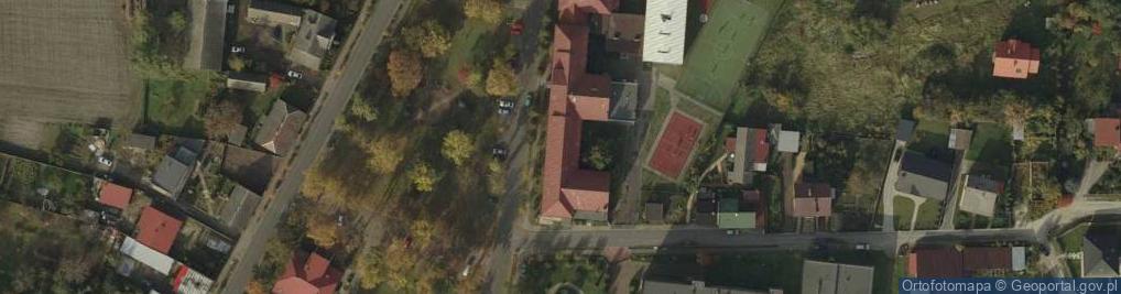 Zdjęcie satelitarne Technikum Dla Młodzieży
