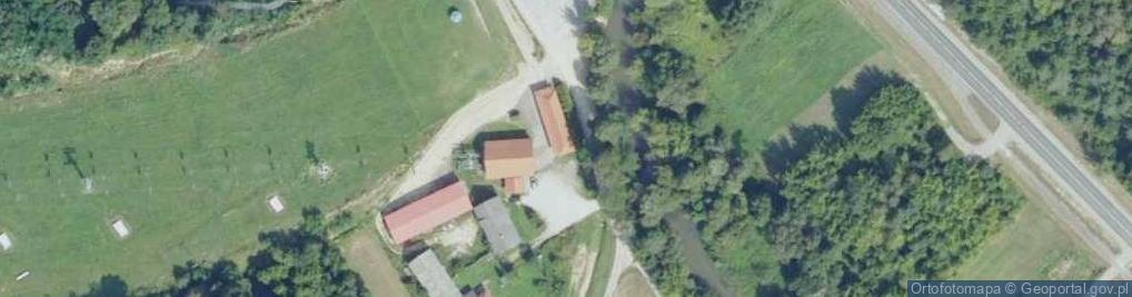 Zdjęcie satelitarne Toaleta publiczna
