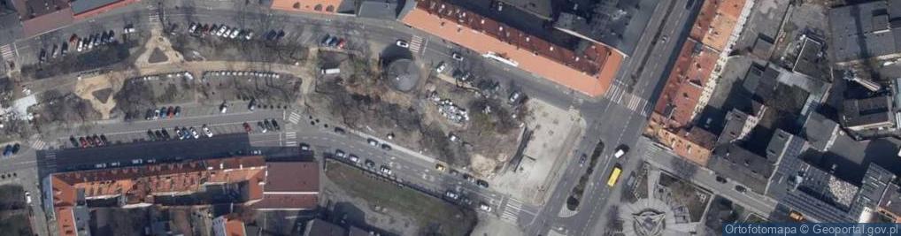 Zdjęcie satelitarne Toaleta publiczna