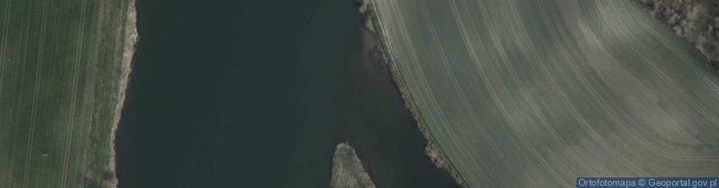 Zdjęcie satelitarne wejście do portu- rz. Odra [P154