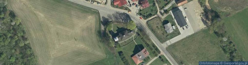 Zdjęcie satelitarne Cerkiew św. Michała Archanioła w Brunarach