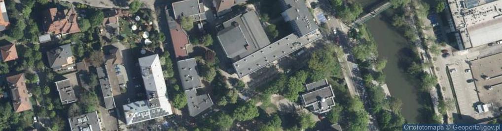 Zdjęcie satelitarne Instytut Historii