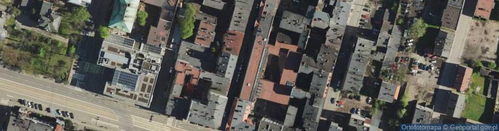 Zdjęcie satelitarne Szkoła Filmowa im. Krzysztofa Kieślowskiego