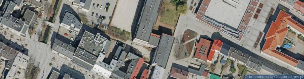 Zdjęcie satelitarne Uniwersytet Jana Kochanowskiego - Wydział Humanistyczny