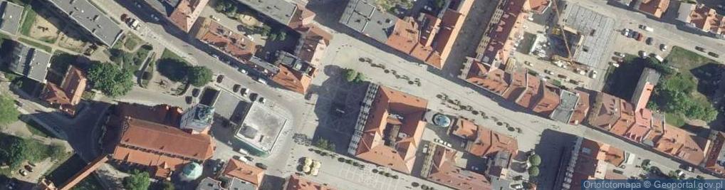 Zdjęcie satelitarne Urząd Miasta Oleśnicy