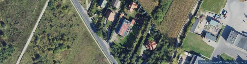 Zdjęcie satelitarne Auto-Complex