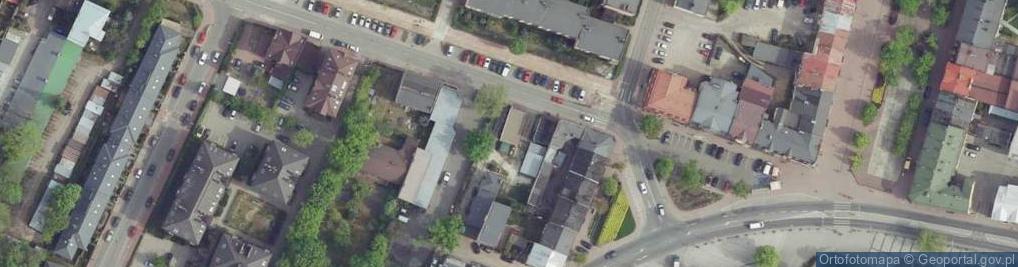 Zdjęcie satelitarne Pielęgnacja Aut