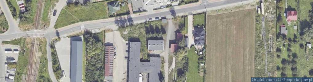 Zdjęcie satelitarne Tomax. Naprawa samochodów ciężarowych, dostawczych, osobowych