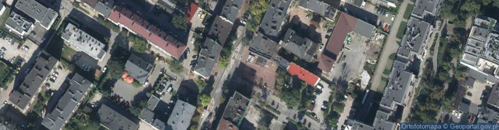 Zdjęcie satelitarne Krzysztof Waleron Przedsiębiorstwo Handlowo-Usługowe Krzyś