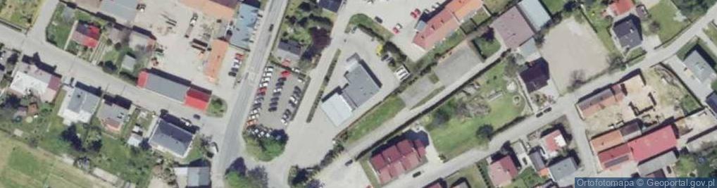 Zdjęcie satelitarne Watis - Stacja paliw