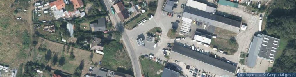 Zdjęcie satelitarne Watis - Stacja paliw