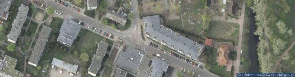 Zdjęcie satelitarne Przychodnia na skraju