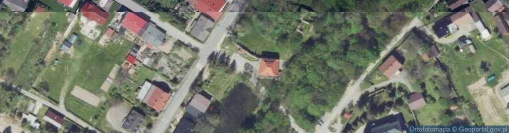 Zdjęcie satelitarne Budynek bramny