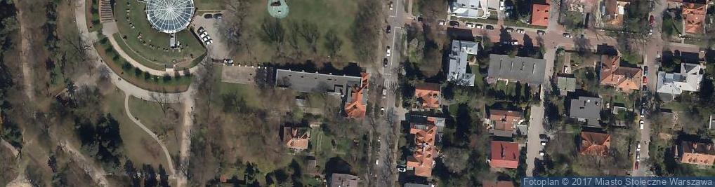 Zdjęcie satelitarne Budynek szkoły