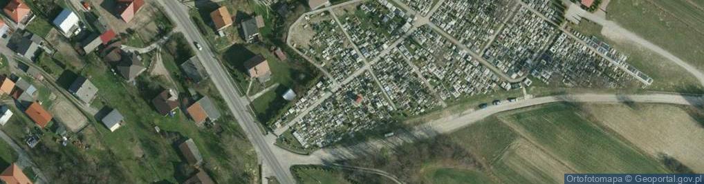 Zdjęcie satelitarne Kaplica grobowa Starzeńskich