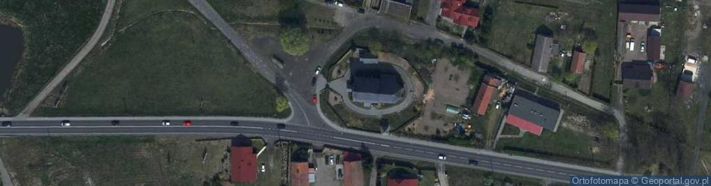Zdjęcie satelitarne Kościół gotycki