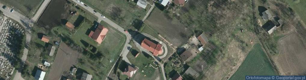 Zdjęcie satelitarne Kościół parafialny św. Mikołaja Biskupa
