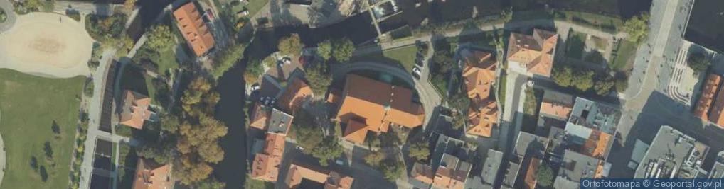 Zdjęcie satelitarne Kościół Św. Marcina i Mikołaja (Katedra)