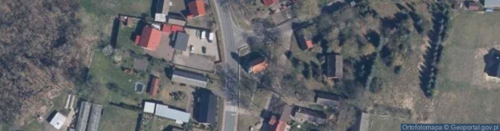 Zdjęcie satelitarne kościół Świętej Trójcy
