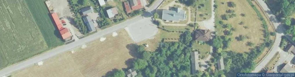 Zdjęcie satelitarne Kościół Wniebowzięcia Najświętszej Marii Panny z pocz. XIII w.