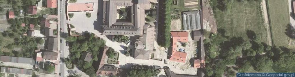 Zdjęcie satelitarne Opactwo Cystersów w Mogile