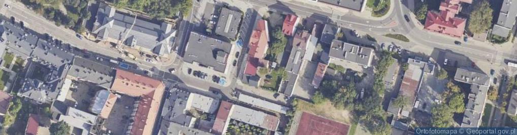 Zdjęcie satelitarne Tkaniny, dodatki krawieckie. Zdzisława Rokita