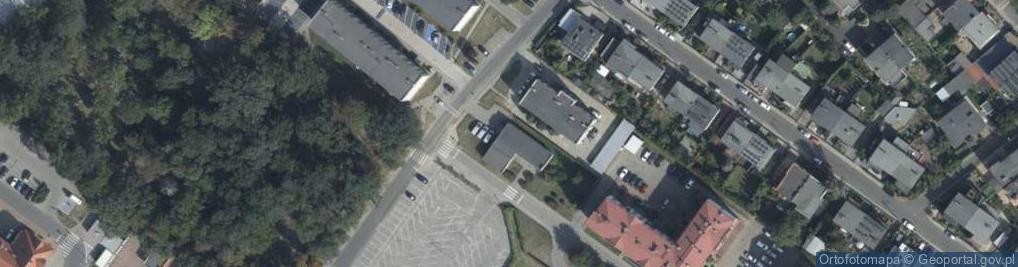 Zdjęcie satelitarne Zimna Zakład Pogrzebowy Consus