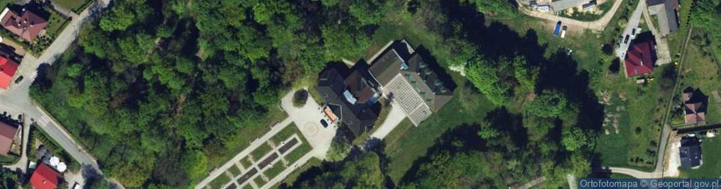 Zdjęcie satelitarne Gminny Zespół Ekonomiczno Administracyjny Szkół i Przedszkoli
