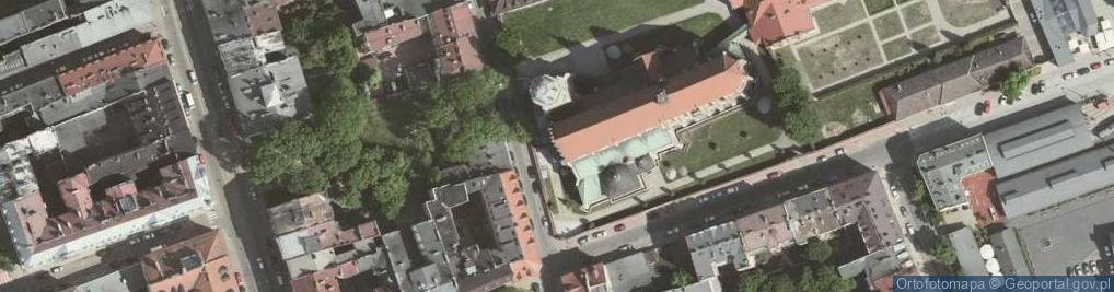 Zdjęcie satelitarne Altar of Corpus Christi church in Krakow 01 AB
