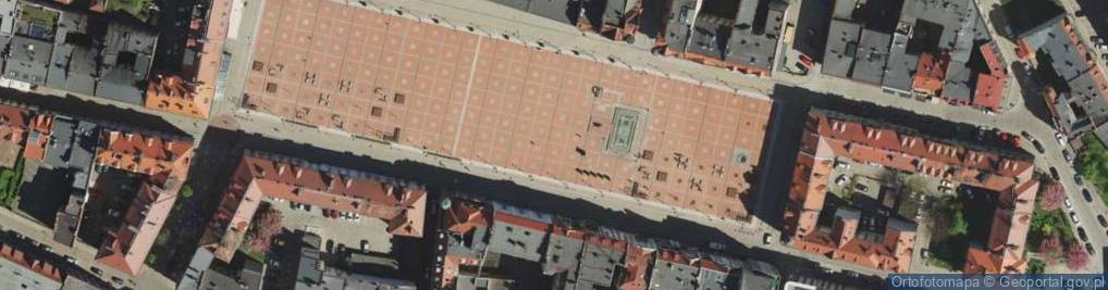 Zdjęcie satelitarne Bytom - Market Square 01