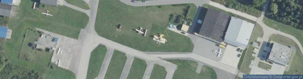 Zdjęcie satelitarne Cessna172P Kielce PICT0068