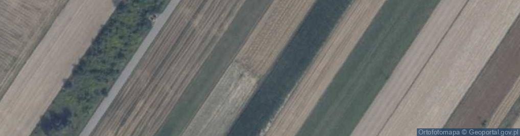 Zdjęcie satelitarne Chęciny krzyż