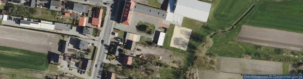 Zdjęcie satelitarne Chustowanie