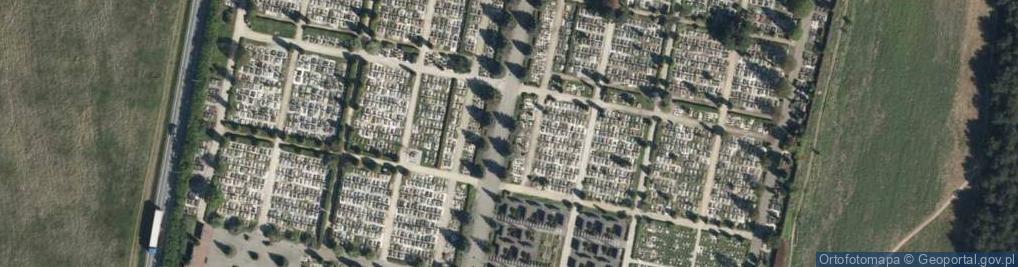 Zdjęcie satelitarne Cmentarz Psie Pole