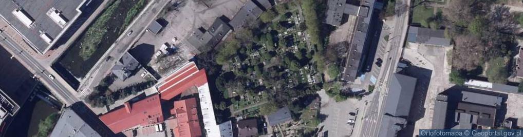 Zdjęcie satelitarne Evangelical Cemetery in Bielsko-Biała (Piłsudkiego) 5