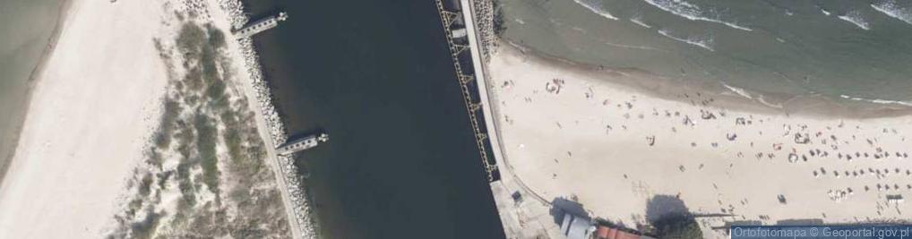 Zdjęcie satelitarne Flickr - trialsanderrors - Pilot station and mole, Colberg, Pomerania, ca. 1895