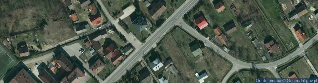 Zdjęcie satelitarne Giedlarowa, przychodnia