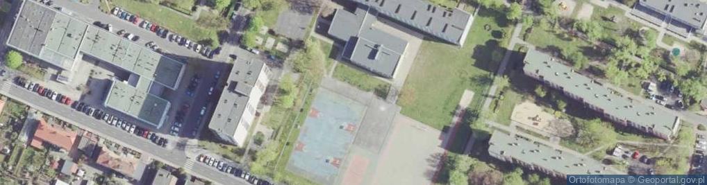 Zdjęcie satelitarne Glogow kosciol Bozego Ciala