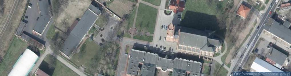 Zdjęcie satelitarne Głogów Pomnik Obrony Głogowa 2005 2