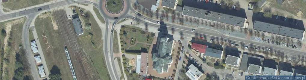Zdjęcie satelitarne Hajnowka Kosciol Podwyzszenia Krzyza side view