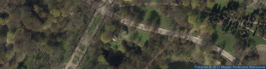 Zdjęcie satelitarne Kapiaca sie Park Skaryszewski Warszawa