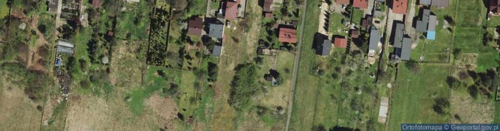 Zdjęcie satelitarne Kosciol sw apostolow piotra i pawla piekary slaskie brozowice-kamien02