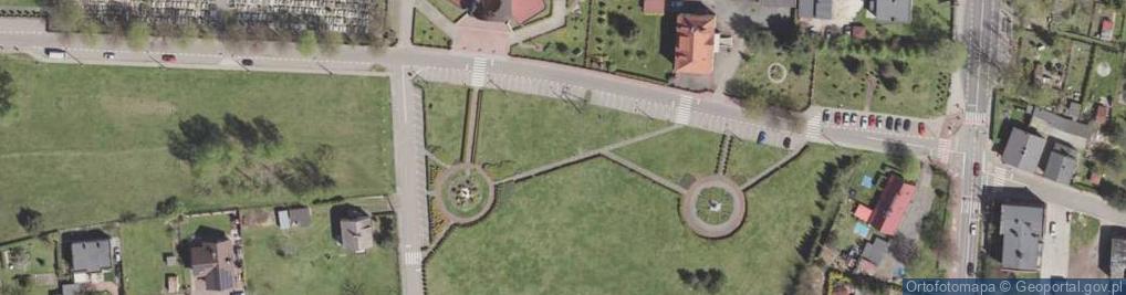 Zdjęcie satelitarne Kostuchna-Kościół parafialny-nowy