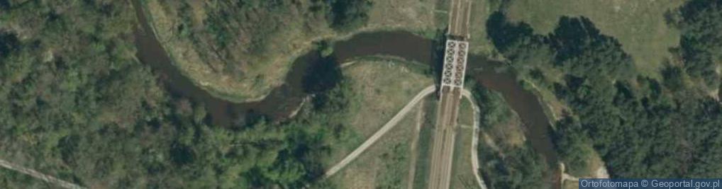 Zdjęcie satelitarne KruppaBahnbrücke1