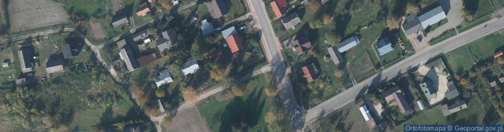 Zdjęcie satelitarne Kryłów Kościół